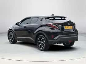 Toyota C-HR (2019) thumbnail 3
