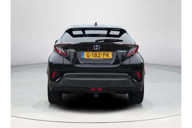 Toyota C-HR (2019) thumbnail 4