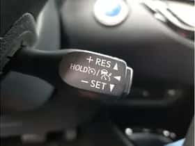 Toyota C-HR (2019) thumbnail 34