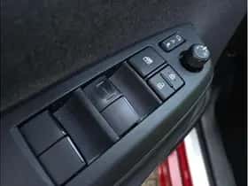 Toyota Yaris (2023) thumbnail 32