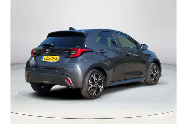 Toyota Yaris (2025) thumbnail 5