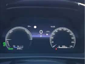 Toyota C-HR (2025) thumbnail 17