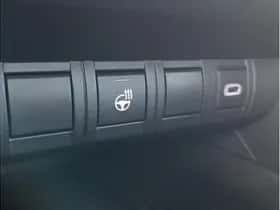 Toyota C-HR (2025) thumbnail 22