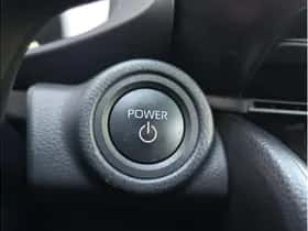 Toyota C-HR (2025) thumbnail 28