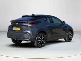 Toyota C-HR (2025) thumbnail 5