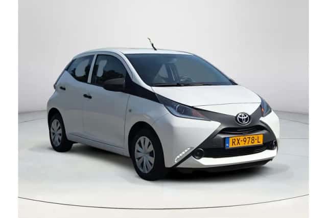 Toyota Aygo (2018) thumbnail 6