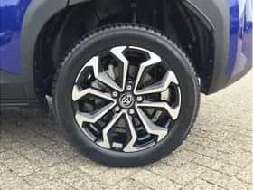 Toyota Yaris Cross (2025) thumbnail 15