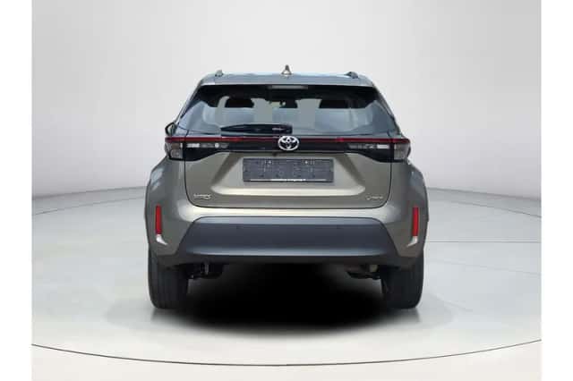 Toyota Yaris Cross (2025) thumbnail 4