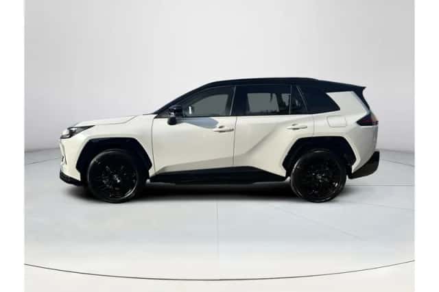 Toyota RAV4 (2026) thumbnail 2