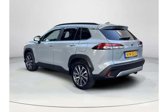 Toyota Corolla Cross (2023) thumbnail 3