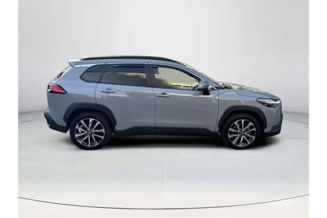 Toyota Corolla Cross (2023) thumbnail 6