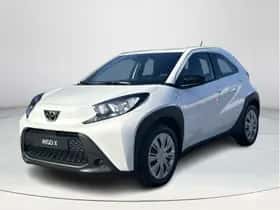 Toyota Aygo X (2025) thumbnail 1