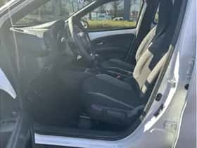 Toyota Aygo X (2025) thumbnail 10