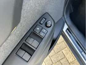 Toyota Yaris Cross (2022) thumbnail 29