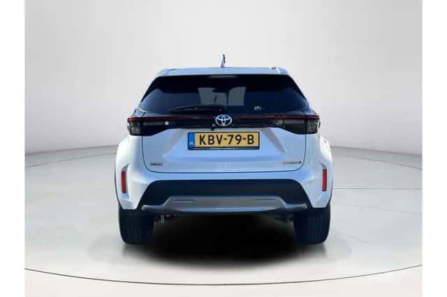 Toyota Yaris Cross (2022) thumbnail 4