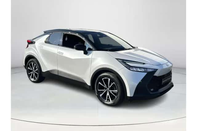 Toyota C-HR (2024) thumbnail 3