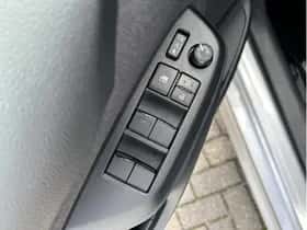 Toyota Yaris (2025) thumbnail 28