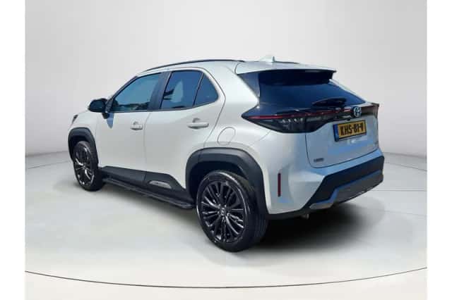 Toyota Yaris Cross (2023) thumbnail 3