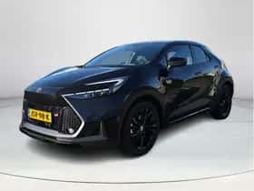Toyota C-HR (2025) thumbnail 1