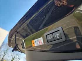 Toyota C-HR (2025) thumbnail 15