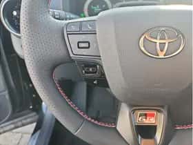 Toyota C-HR (2025) thumbnail 20