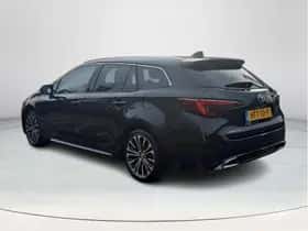 Toyota Corolla (2025) thumbnail 3