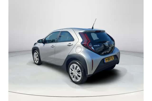 Toyota Aygo X (2022) thumbnail 3
