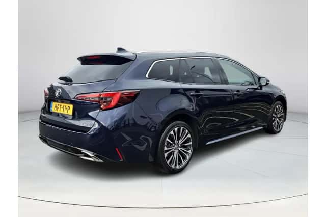 Toyota Corolla (2025) thumbnail 5
