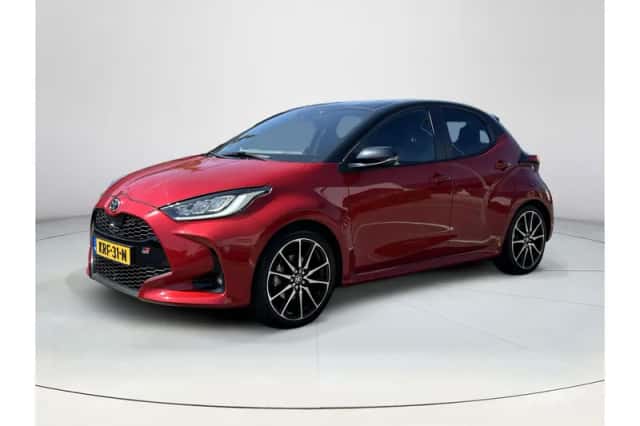 Toyota Yaris (2023) thumbnail 1