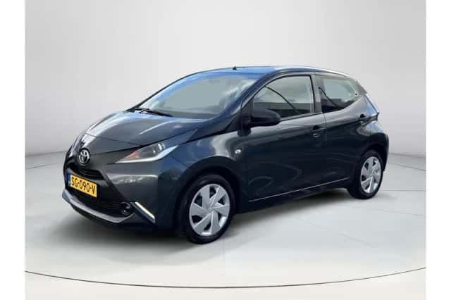 Toyota Aygo (2018) thumbnail 1