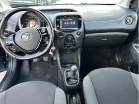 Toyota Aygo (2018) thumbnail 13