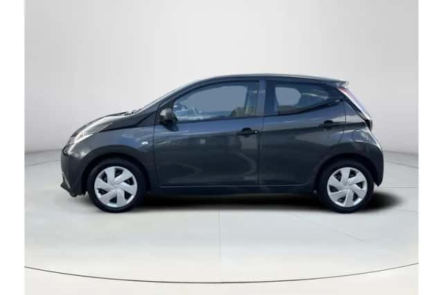 Toyota Aygo (2018) thumbnail 4