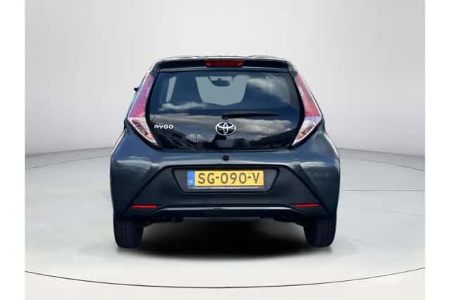 Toyota Aygo (2018) thumbnail 6