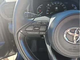 Toyota Yaris Cross (2023) thumbnail 16