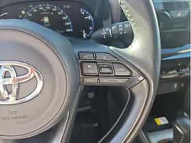 Toyota Yaris Cross (2023) thumbnail 17