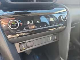 Toyota Yaris Cross (2023) thumbnail 21