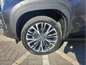 Toyota Yaris Cross (2023) thumbnail 9
