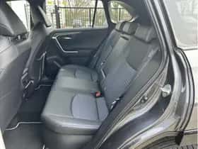 Toyota RAV4 (2024) thumbnail 11