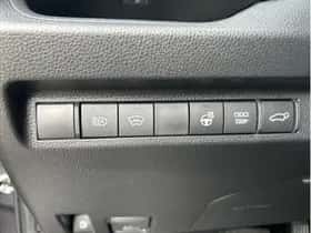Toyota RAV4 (2024) thumbnail 17