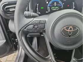 Toyota Yaris Cross (2025) thumbnail 18