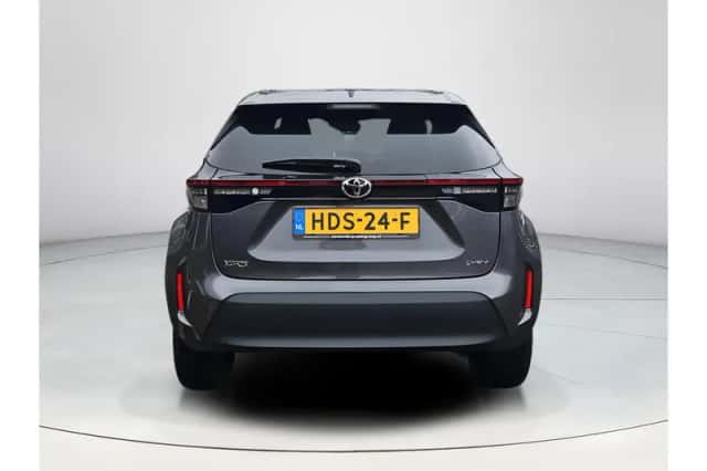 Toyota Yaris Cross (2025) thumbnail 4