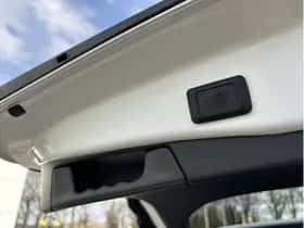 Toyota RAV4 (2024) thumbnail 15