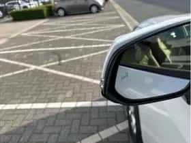 Toyota RAV4 (2024) thumbnail 17