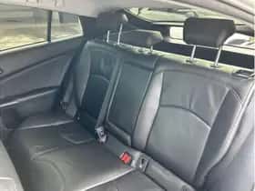 Toyota Prius (2016) thumbnail 17