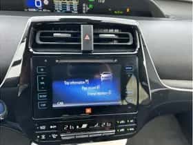 Toyota Prius (2016) thumbnail 20