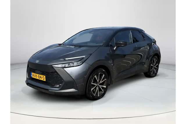 Toyota C-HR (2025) thumbnail 1