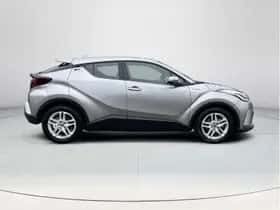 Toyota C-HR (2021) thumbnail 6