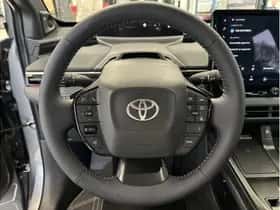 Toyota bZ4X (2025) thumbnail 17