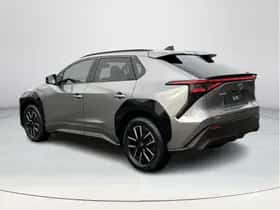 Toyota bZ4X (2025) thumbnail 3