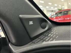 Toyota bZ4X (2025) thumbnail 36